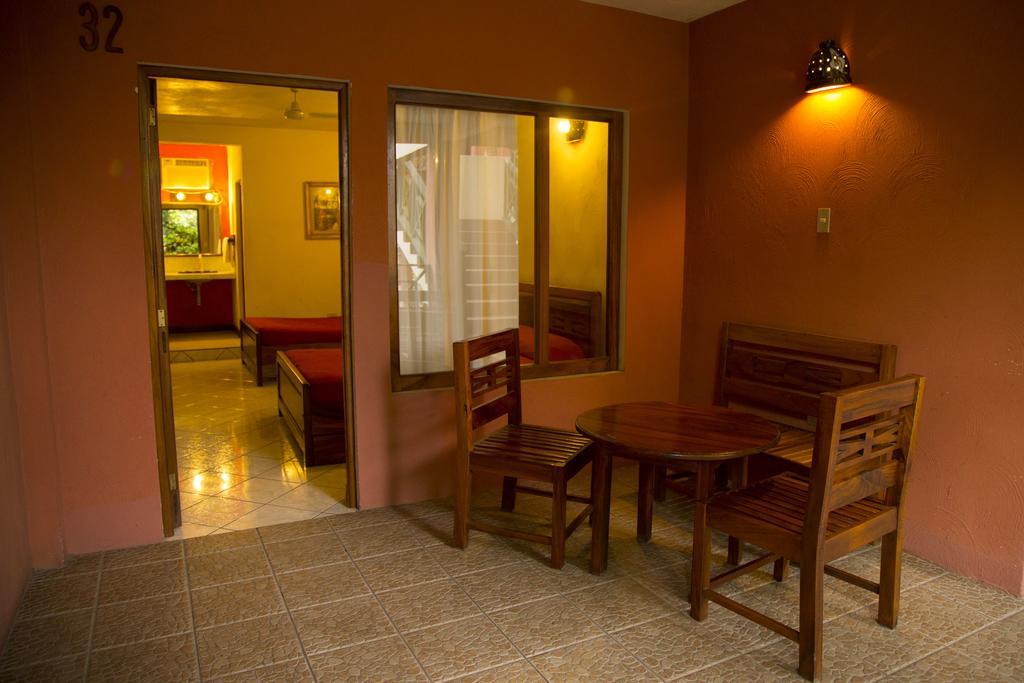 Hotel Villa Hermosa Retalhuleu Exteriér fotografie